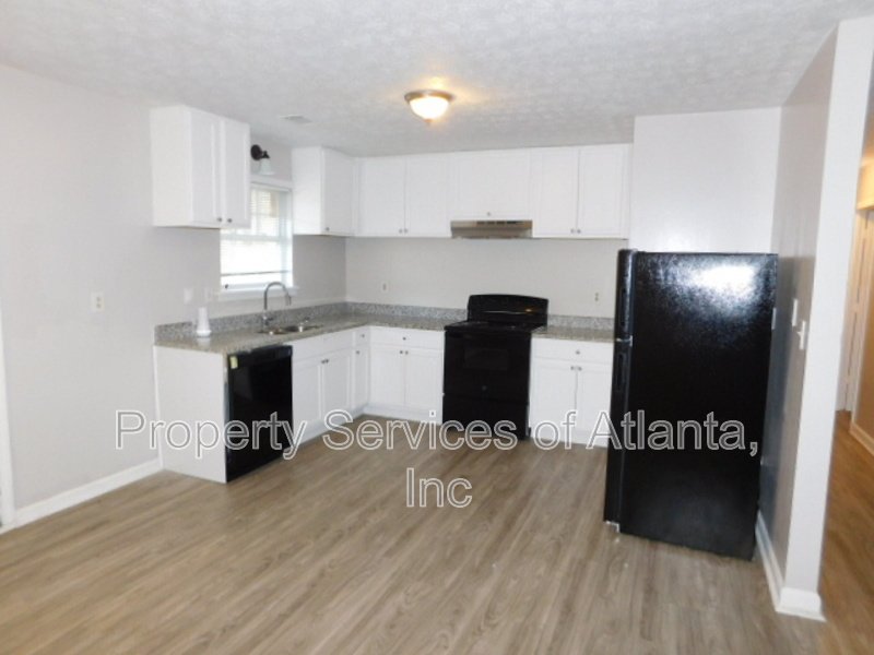 Conley - Renovated 3BR/2BA Ranch property image