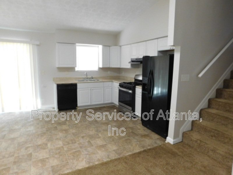 Jonesboro - 4BR/2.5BA - Deck - Large Yard Move in Now property image