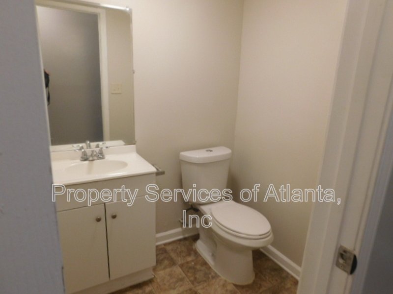 Jonesboro - 4BR/2.5BA - Deck - Large Yard Move in Now property image