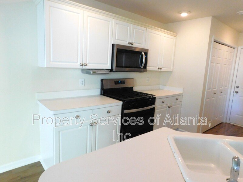 Kennesaw - 3BR/2BA Ranch - Fenced Backyard property image