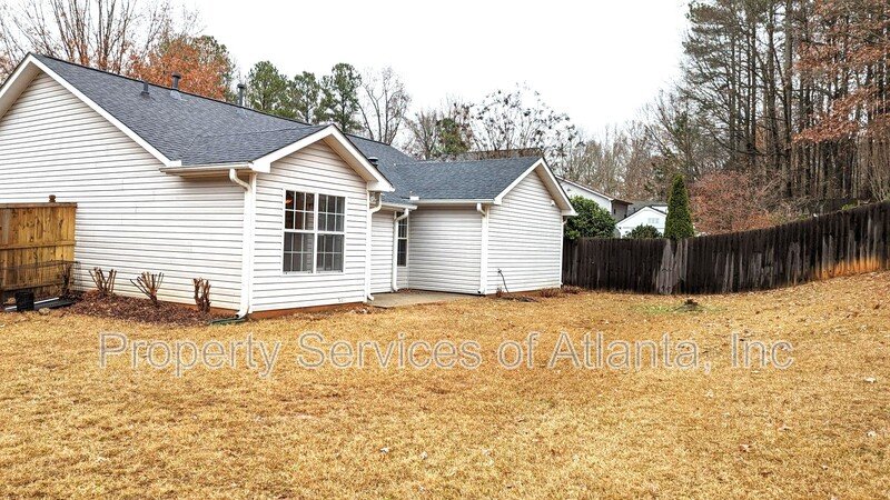 Kennesaw - 3BR/2BA Ranch - Fenced Backyard property image