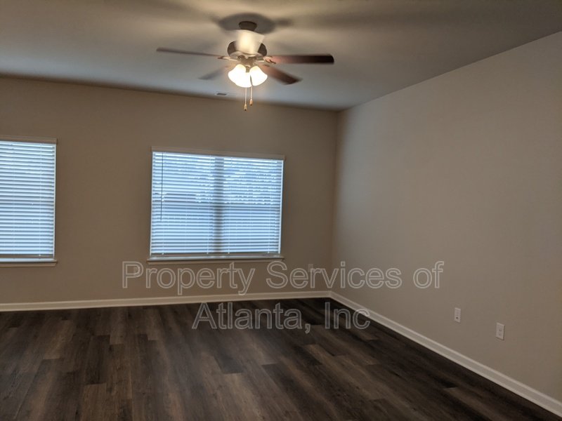 McDonough 3BD/2.5BA Newer Build property image