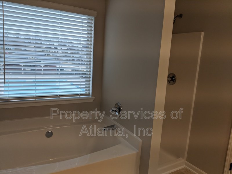 McDonough 3BD/2.5BA Newer Build property image