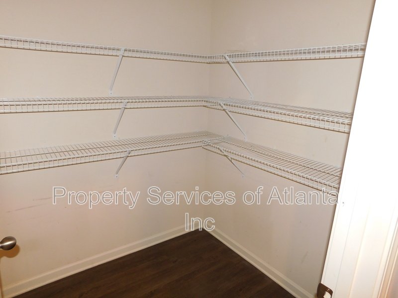 Dallas - 4BR/2.5 BA - Amenities property image