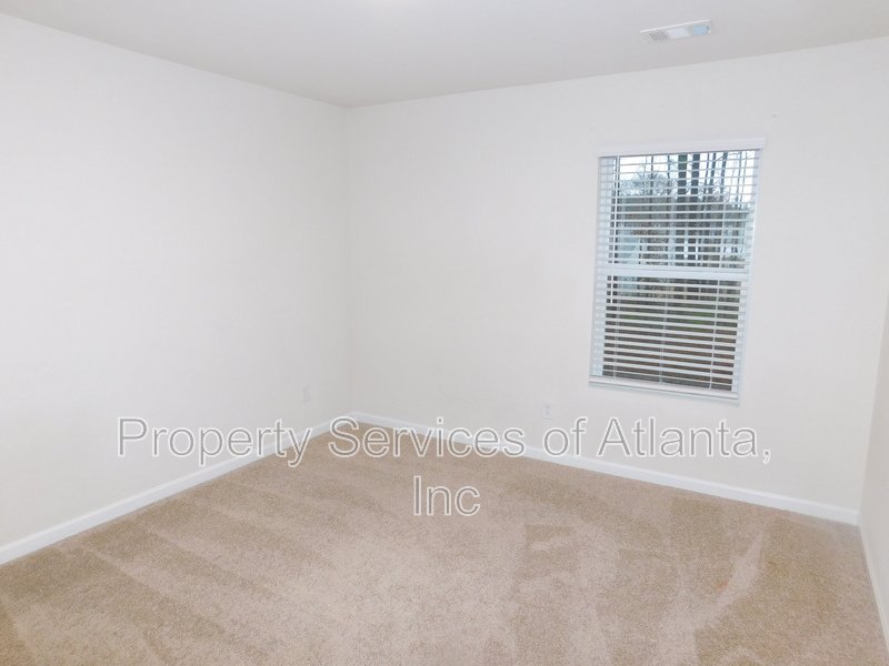 Dallas - 4BR/2.5 BA - Amenities property image