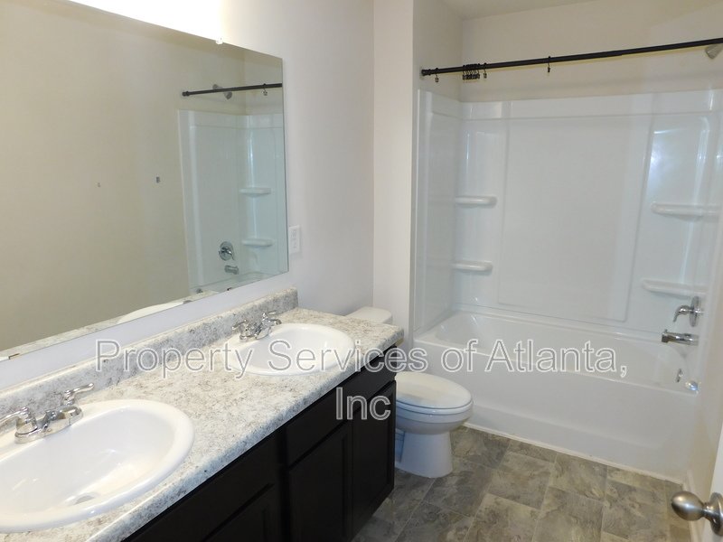 Dallas - 4BR/2.5 BA - Amenities property image