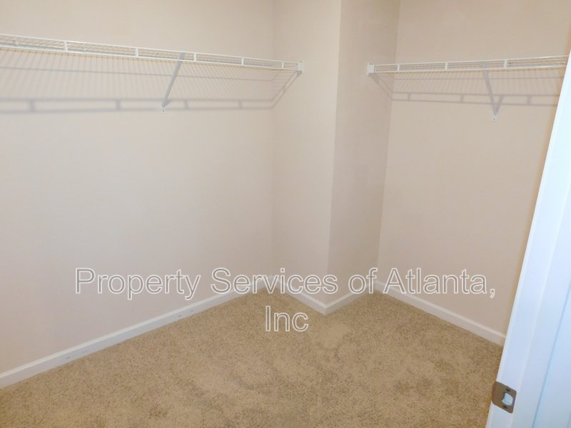 Dallas - 4BR/2.5 BA - Amenities property image