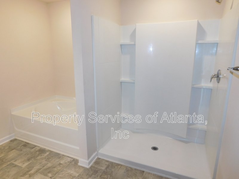 Dallas - 4BR/2.5 BA - Amenities property image