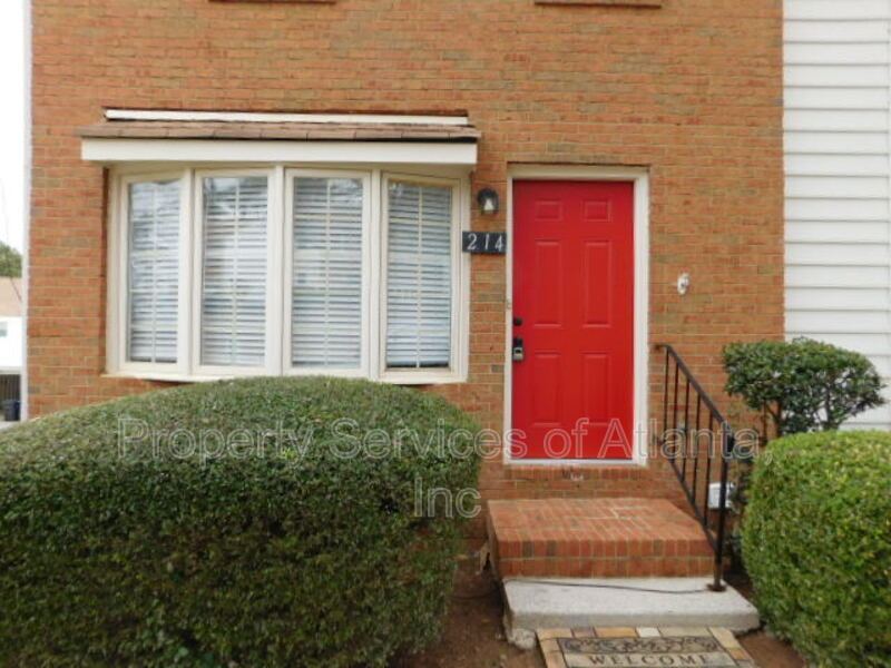 Roswell - 3BR/3.5BA End Unit Townhouse property image