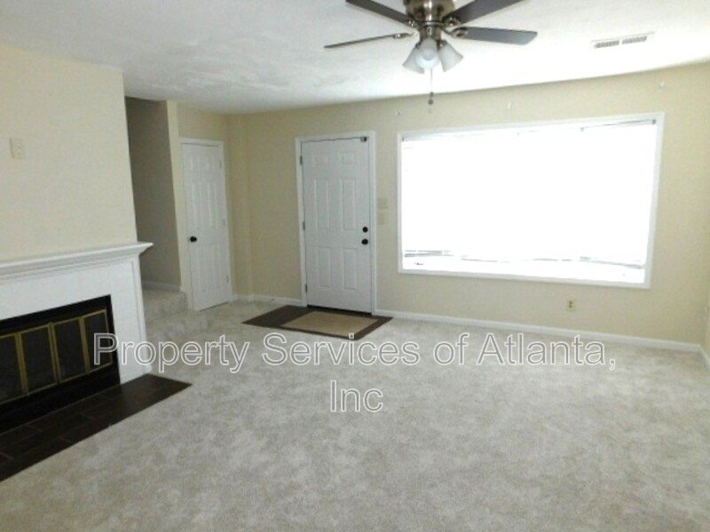 Roswell - 3BR/3.5BA End Unit Townhouse property image