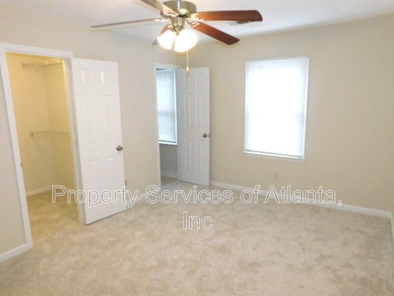 Roswell - 3BR/3.5BA End Unit Townhouse property image