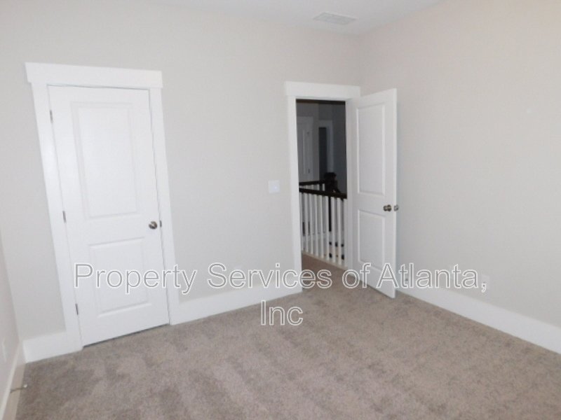 Powder Springs - 4BR/3.5BA - Spacious Home - Amenities property image