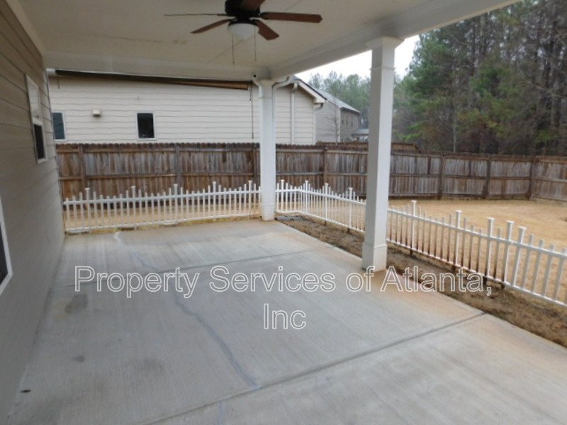 Powder Springs - 4BR/3.5BA - Spacious Home - Amenities property image