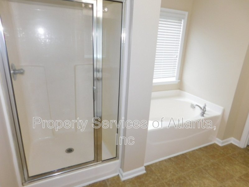 Douglasville - 4BR/2.5BA - Great Community with Amenities property image