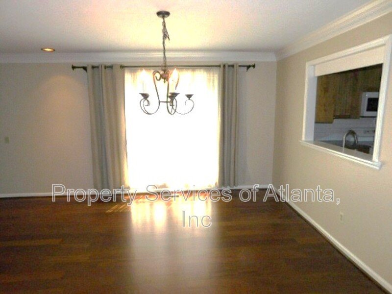 Sandy Springs -3BR/2.5BA  Duplex Townhouse property image