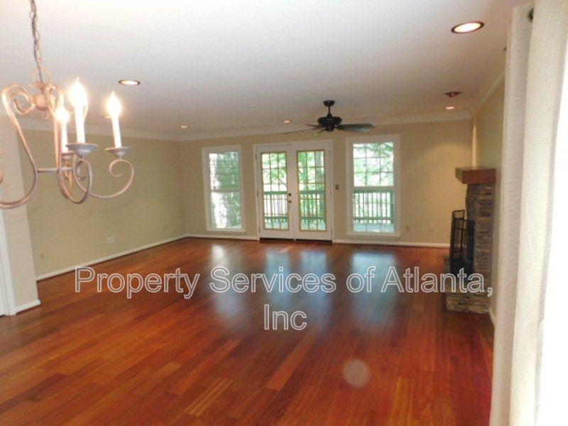 Sandy Springs -3BR/2.5BA  Duplex Townhouse property image