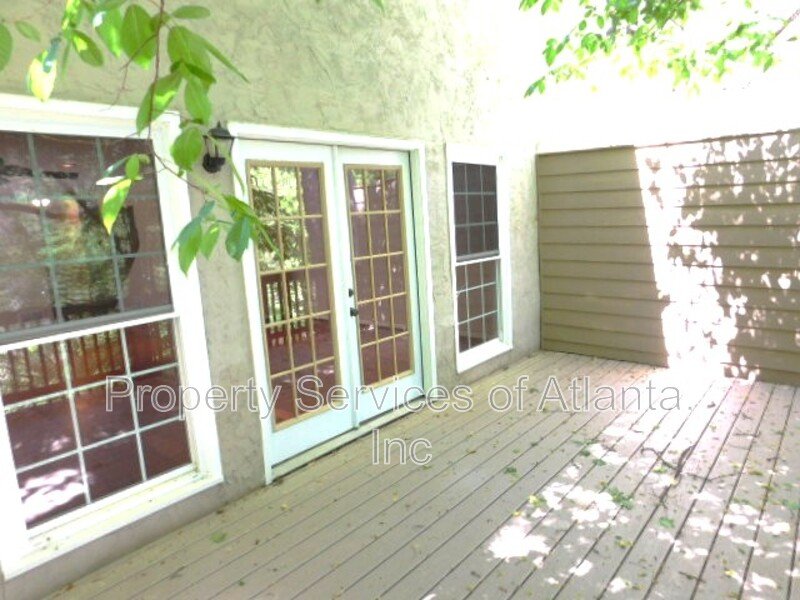Sandy Springs -3BR/2.5BA  Duplex Townhouse property image