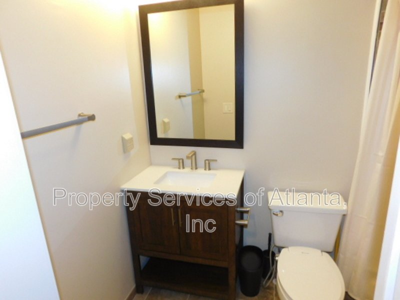 Sandy Springs -3BR/2.5BA  Duplex Townhouse property image