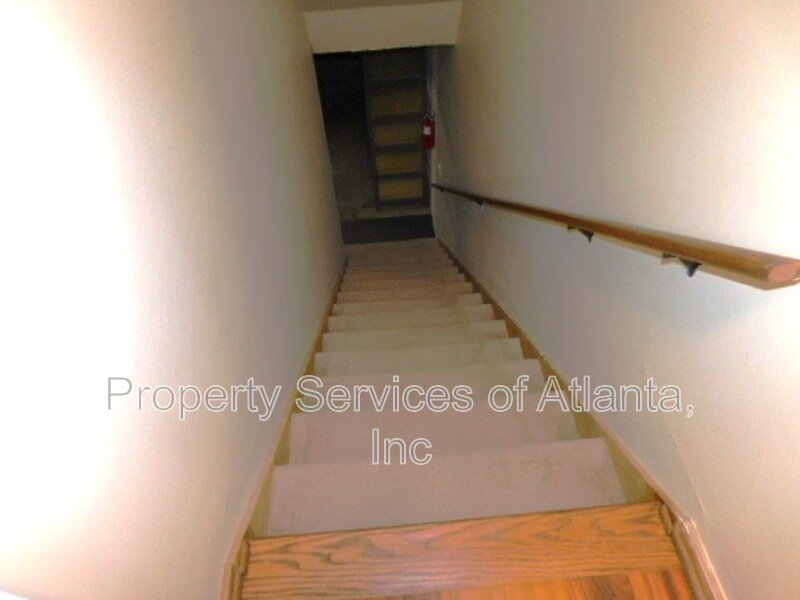 Sandy Springs -3BR/2.5BA  Duplex Townhouse property image