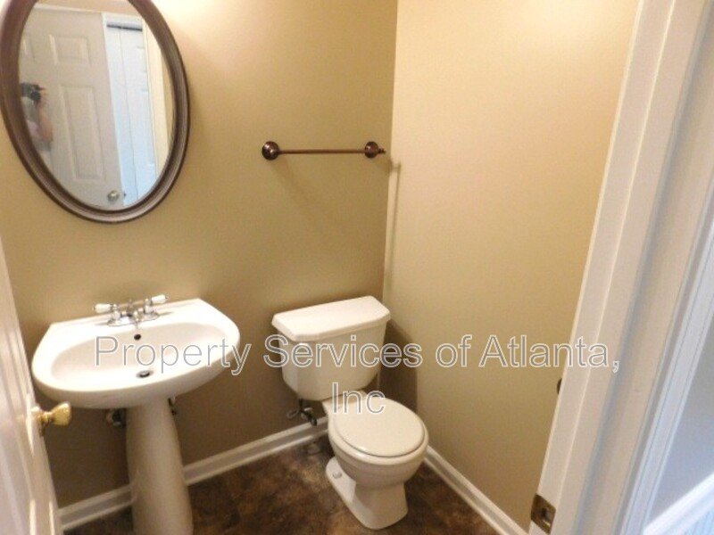 Acworth -  2BR/2.5BA Townhome - Fenced Yard property image