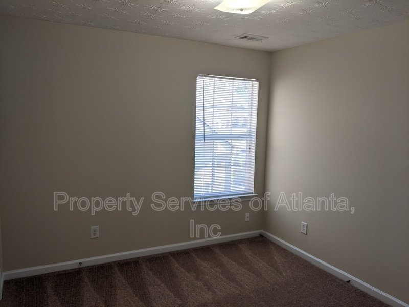Stockbridge 4B/2.5BA Easy Location! property image
