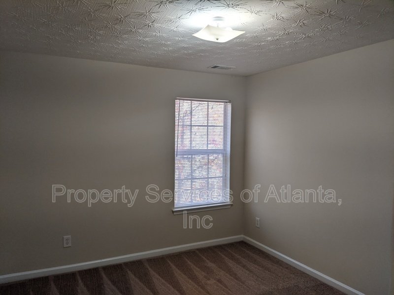 Stockbridge 4B/2.5BA Easy Location! property image
