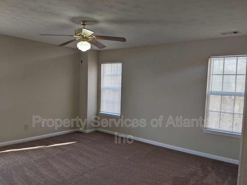 Stockbridge 4B/2.5BA Easy Location! property image
