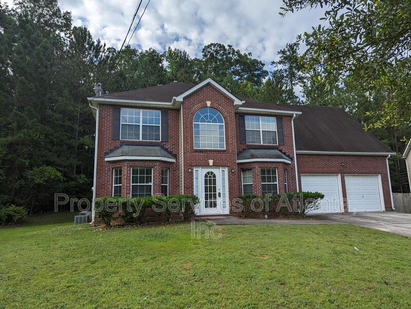 Spacious 4BD/2.5BA Ellenwood Home! property image