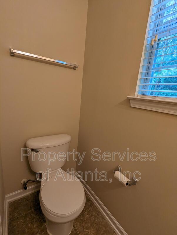 Spacious 4BD/2.5BA Ellenwood Home! property image