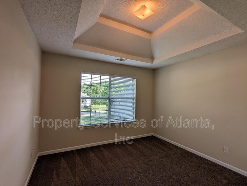 Spacious 4BD/2.5BA Ellenwood Home! property image
