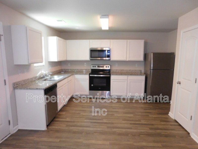Villa Rica (Douglasville) - 3BR/2.5BA - Upper Loft - Amenities property image