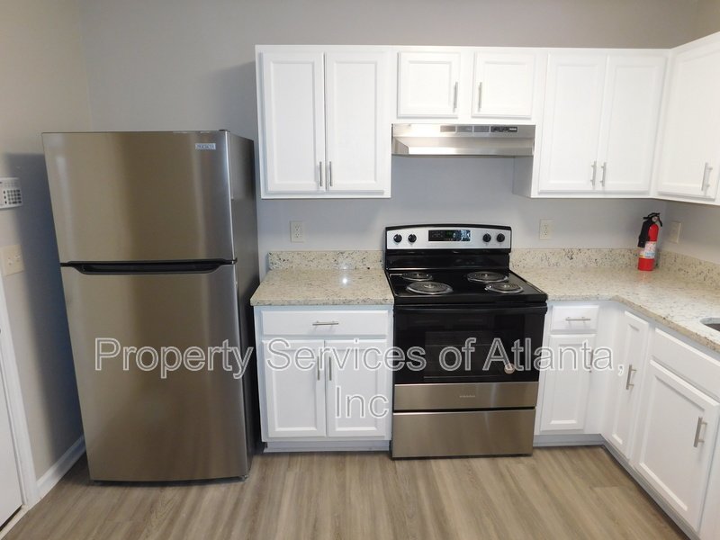 Douglasville - 3BR/2.5BA - Community with Amenities property image