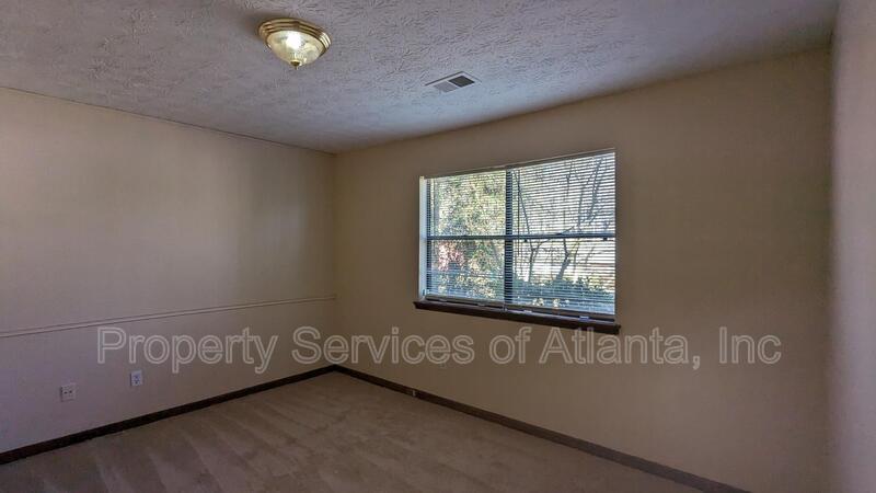 4BA/3BA 2 sitting rooms! Decatur Move In Now property image