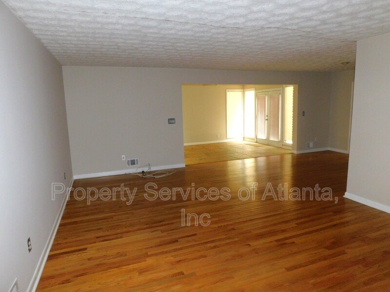 Marietta - 3BR/2.5BA - Sunroom - Ranch - Walton High - See Special property image