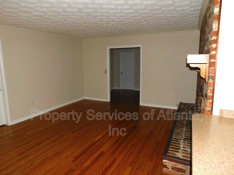 Marietta - 3BR/2.5BA - Sunroom - Ranch - Walton High - See Special property image