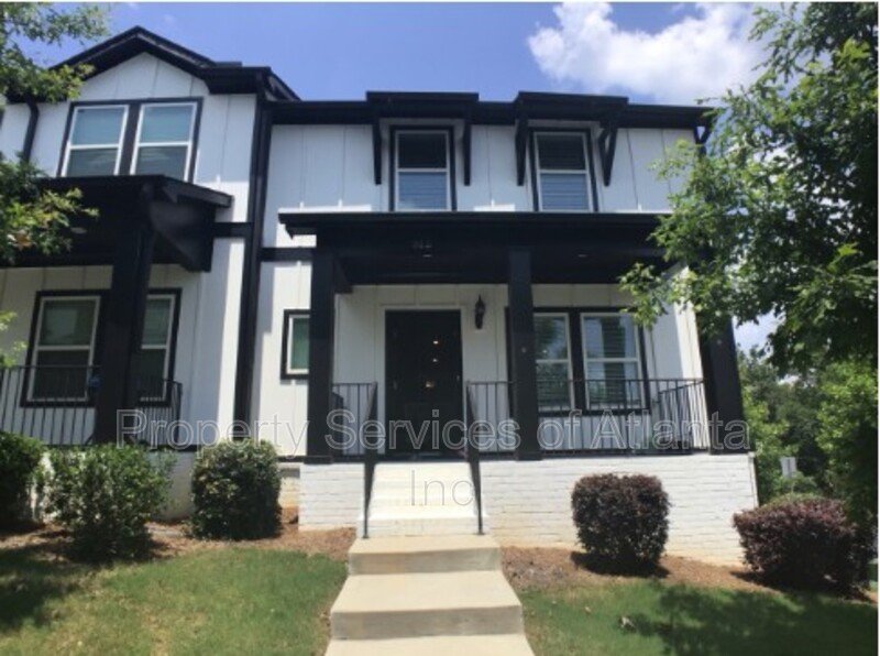 Woodstock - 4BR/3.5BA -TOWNHOUSE-GREAT SCHOOLS-INCLUDES LANDSCAPING property image