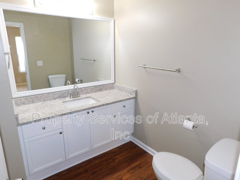 Canton - 3BR/2.5BA - FENCED CORNER LOT - GREAT SCHOOLS - SEE SPECIAL property image
