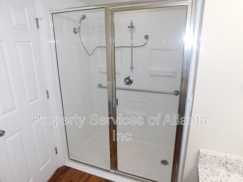 Canton - 3BR/2.5BA - FENCED CORNER LOT - GREAT SCHOOLS - SEE SPECIAL property image