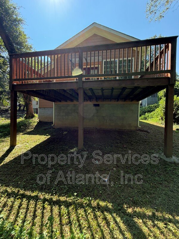 Cute Ranch Home in East Point 3BD/2BA property image