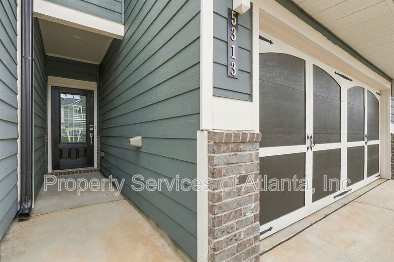 Flowery Branch - 3BR/2.5BA Townhouse - Includes Landscaping - SEE SPEC property image