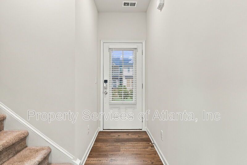 Flowery Branch - 3BR/2.5BA Townhouse - Includes Landscaping - SEE SPEC property image